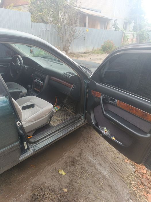 Audi 100 C4  2,6 V6