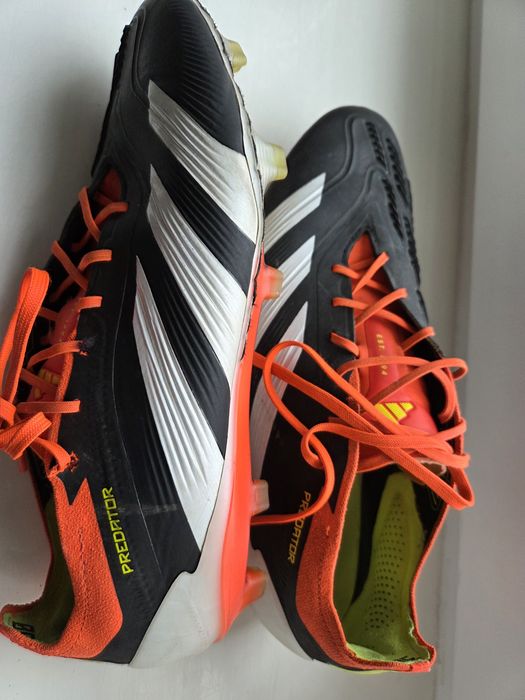 Бутсы Adidas Predator 27,5 см