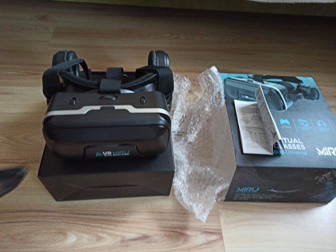 Wirtualne okulary MIRU VMR600E