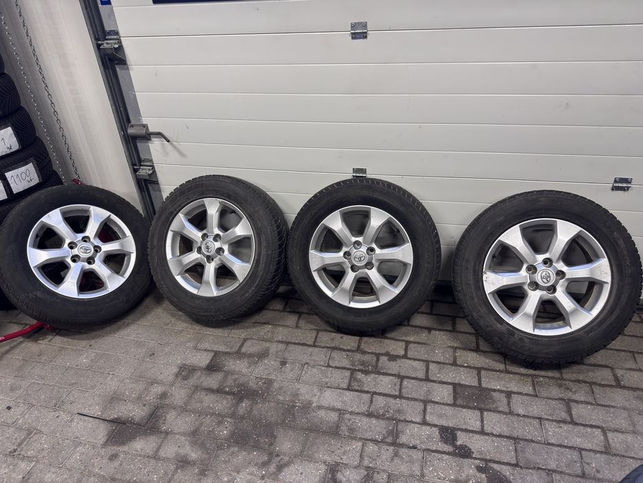 Koła z oponami Toyota Rav 4 i inne 17x7J