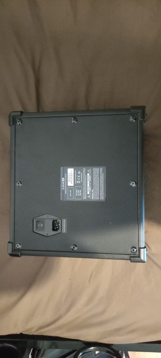 Amplificador line6 spider V20