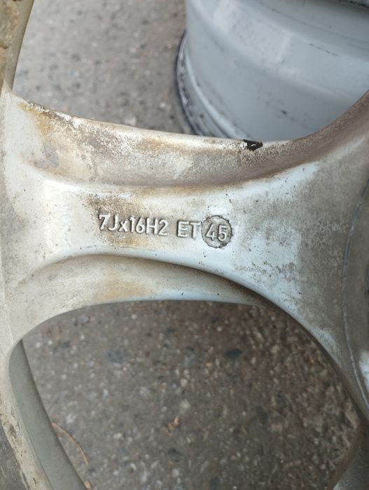 Диски 5*114.3 R-16 ET 45
