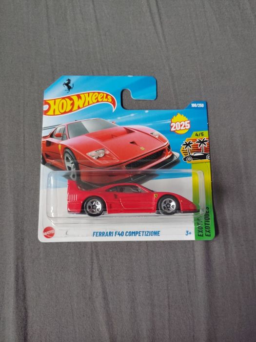 Hot Wheels Ferrari F40 Competizione