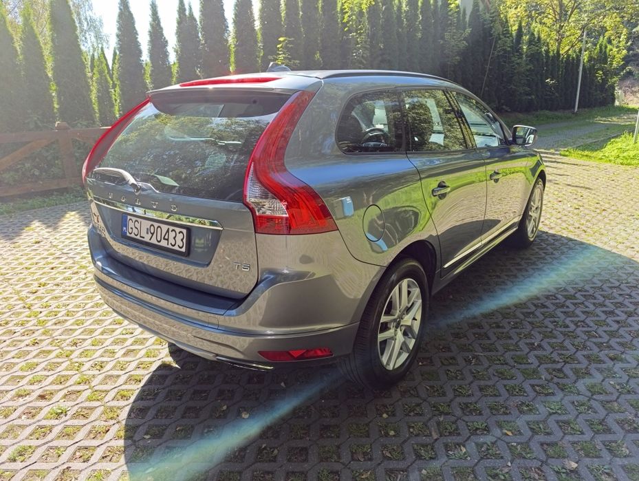 VOLVO XC60 2.0T5 245KM Stan bardzo dobry !!!