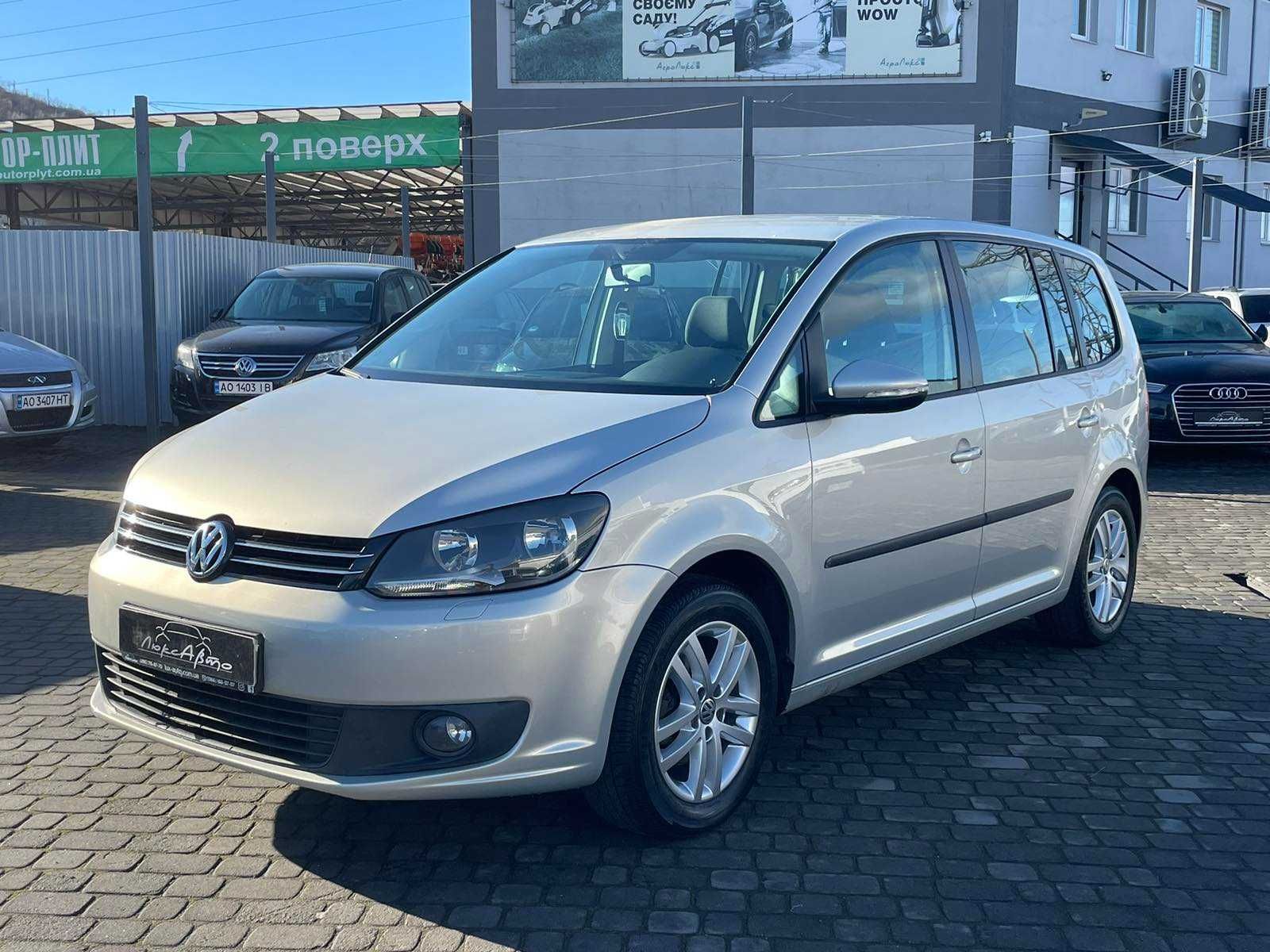 volkswagen touran 2011