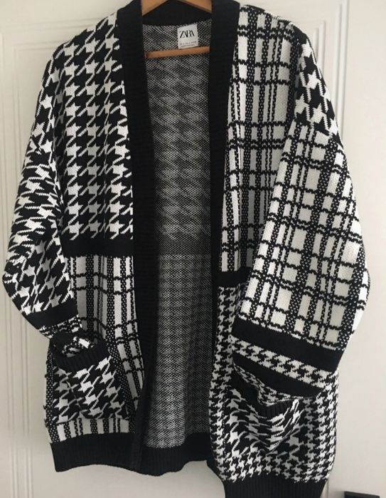 Sweter kardigan damski narzutka biały czarny kieszenie wzory L XL