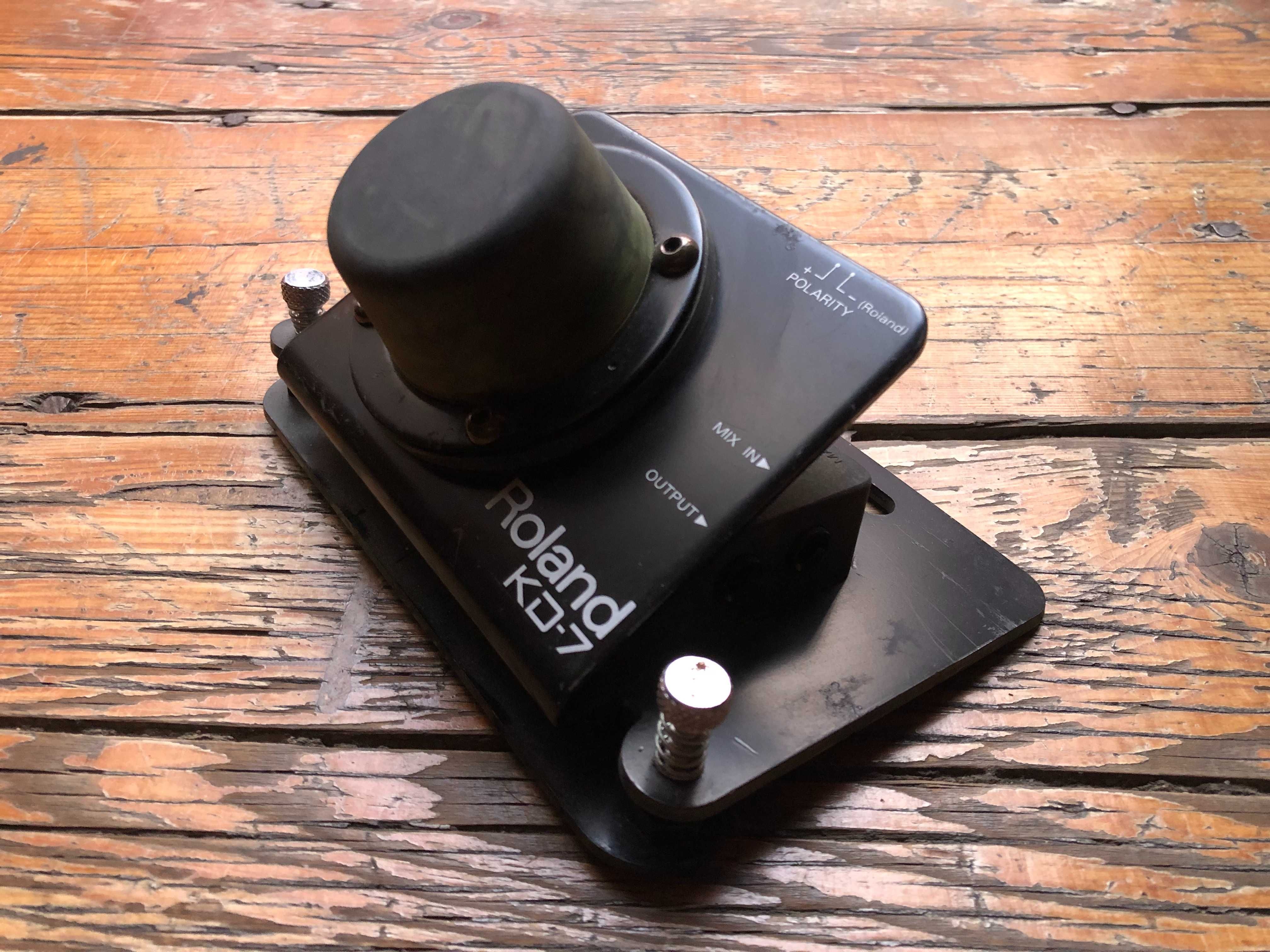 Bateria Roland (pedals, pads) em boas condições