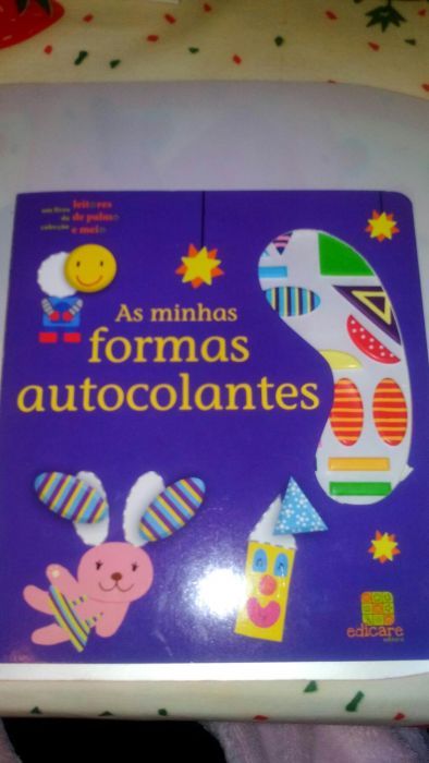 Livro As Minhas Formas Autocolantes