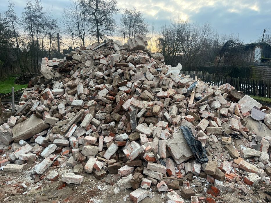 Gruz na utwardzenie terenu lub uzupelnienie