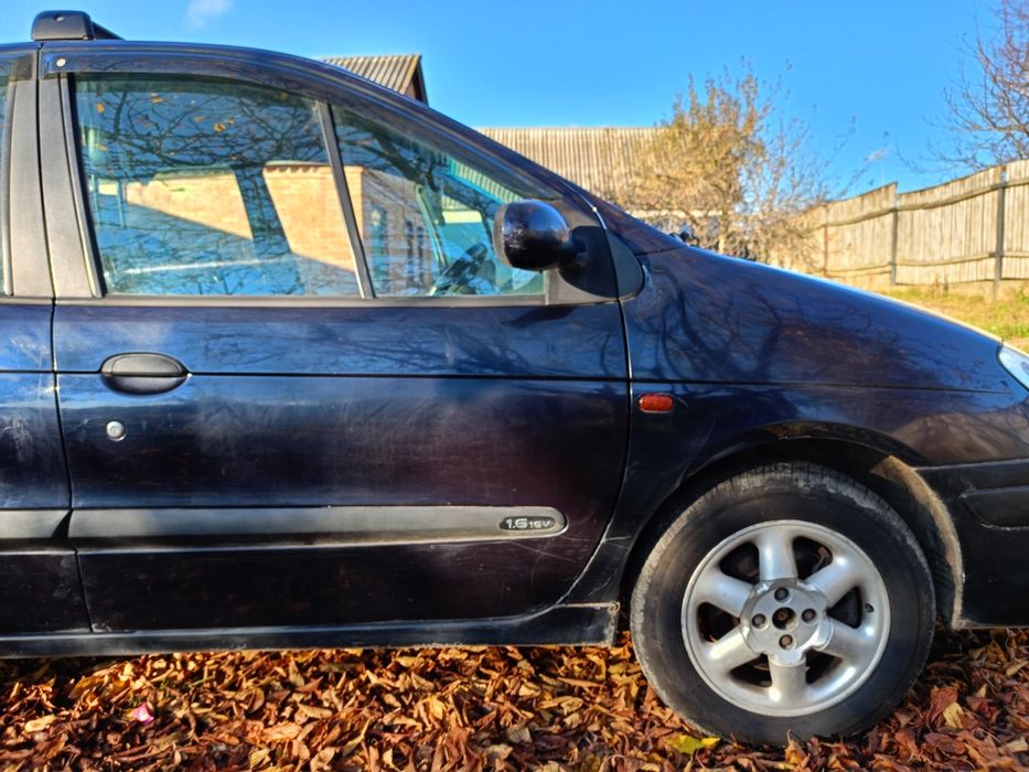 Рено Меган Сценик 1 автомат