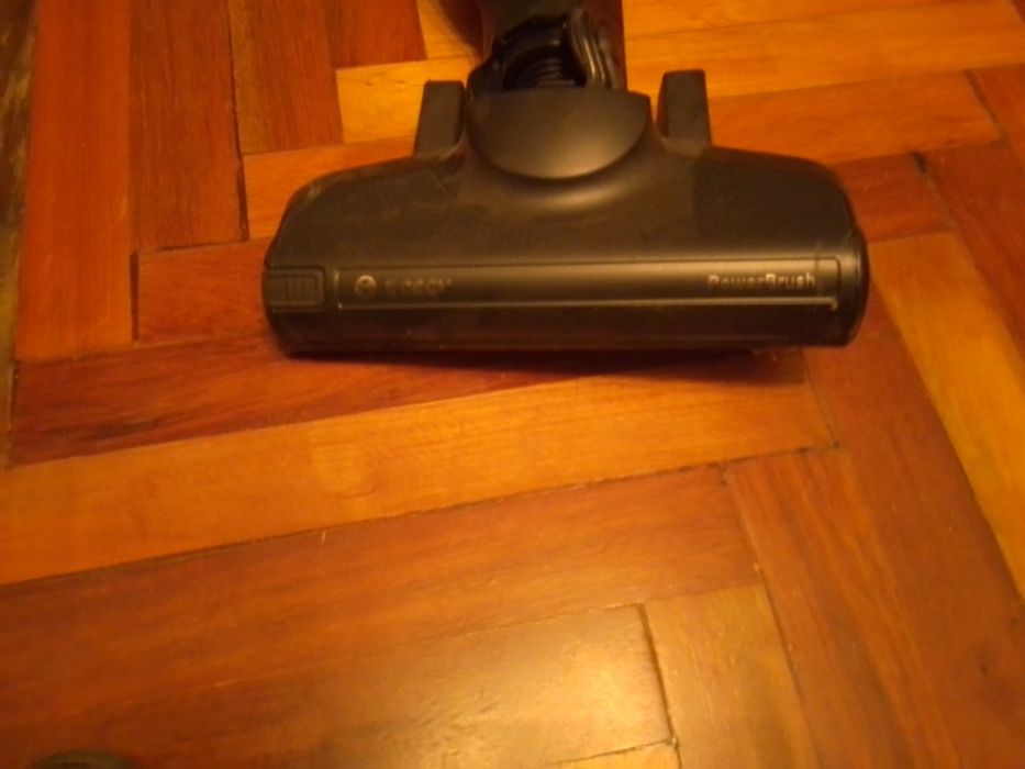 Пылесос BOSCH flexxo serie 4