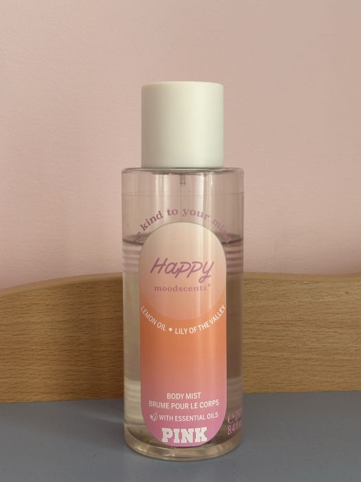 Спрей для тіла Victoria’s Secret. Б/в, залишилось більше половини