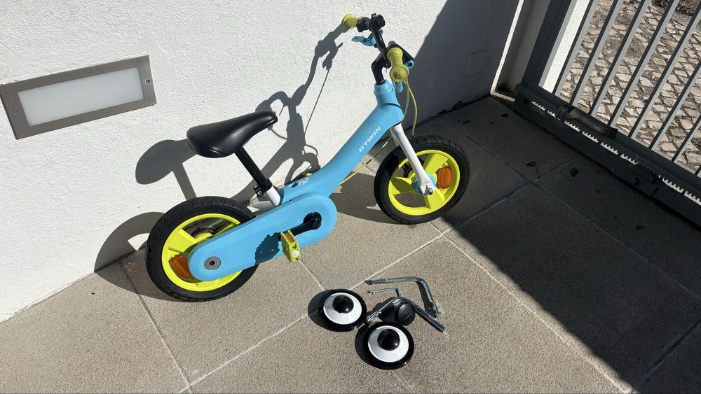 Bicicleta Btwin criança quase nova + rodas apoio – Oeiras