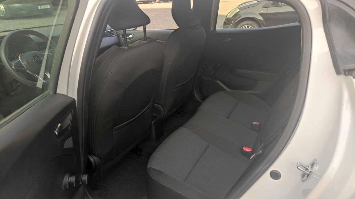 Renault Clio 1.0 TCe Equilibre, Poucos kms