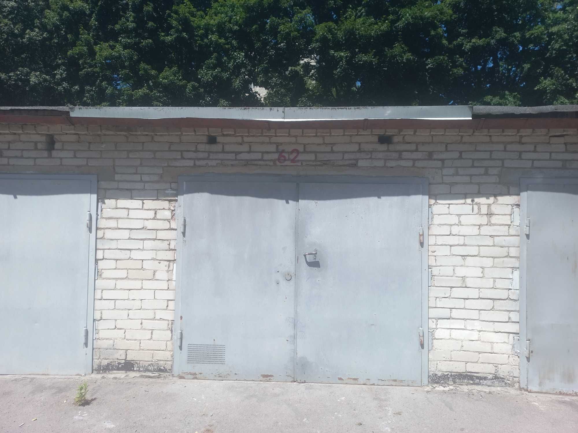 Оренда гаража в центрі