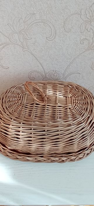 Хлібниця плетена б/в