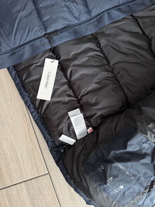 Новий оригінальний чоловічий пуховик Calvin Klein розмір S, М