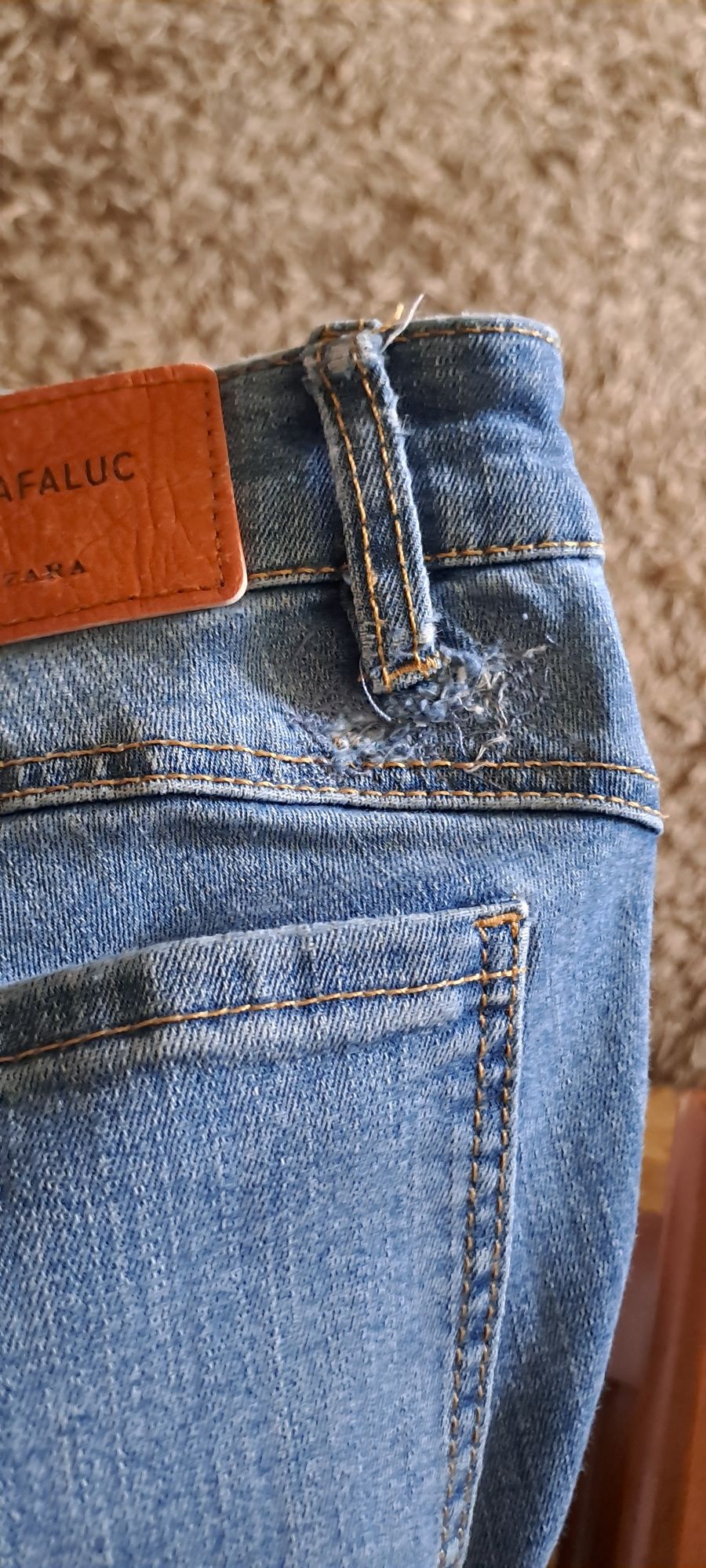 Spodnie jeansowe Zara trafaluc 38