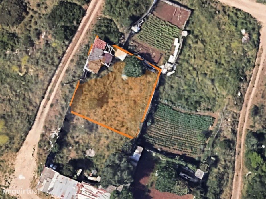 Terreno Rústico | Alto Forte | Rio de Mouro