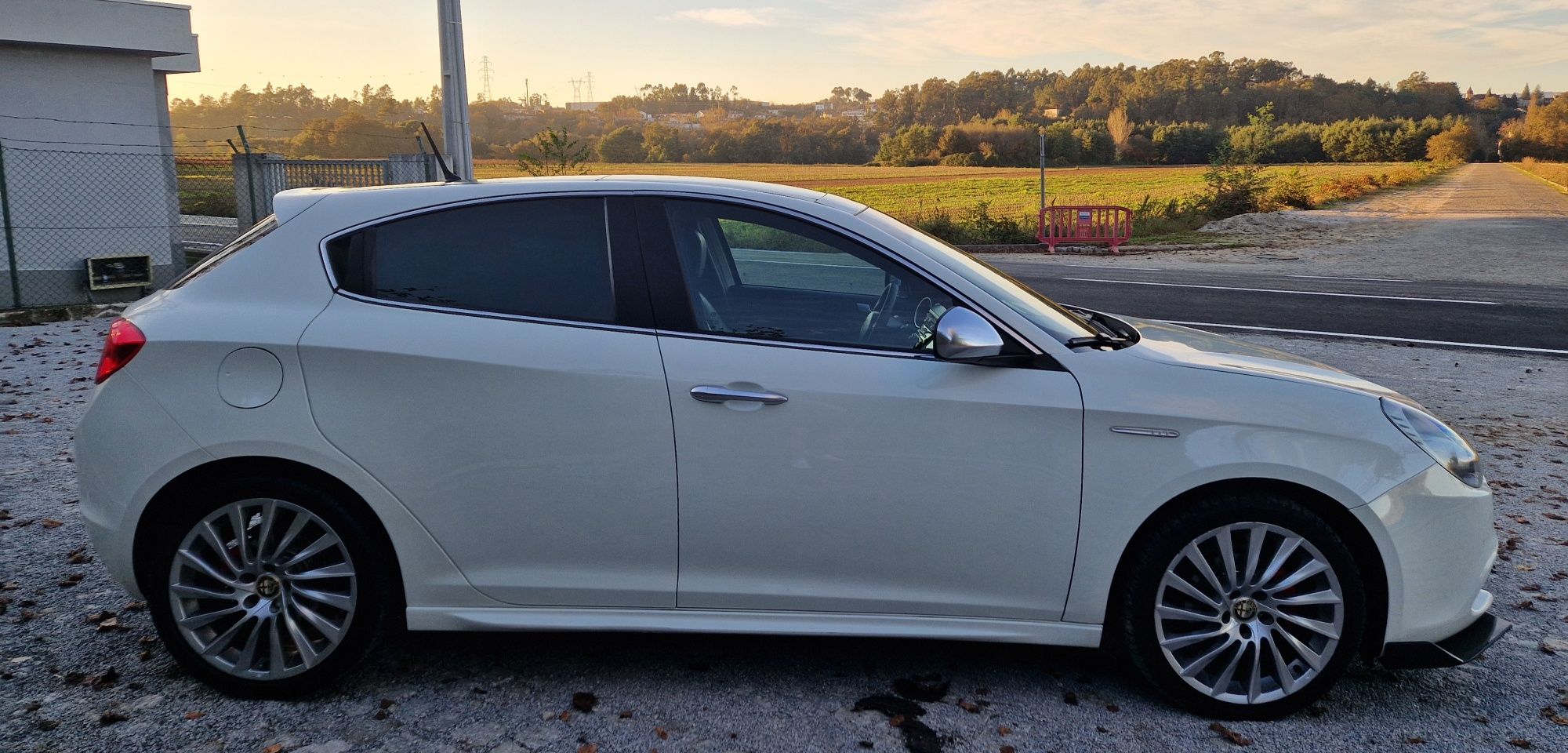 Alpha Romeo Guilieta 1.6 JTD Full Extra Ano 2012s