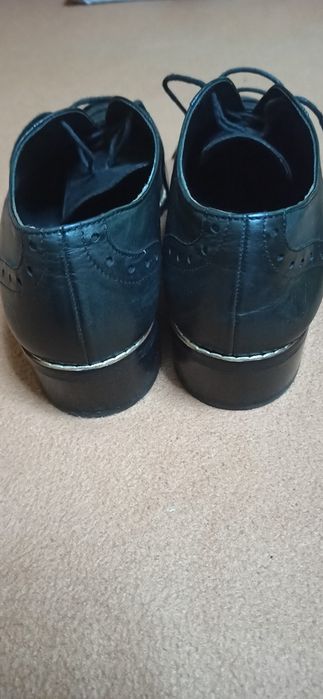 Buty damskie oksfordki skóra