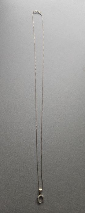 Złoty łańcuszek damski, podkowa