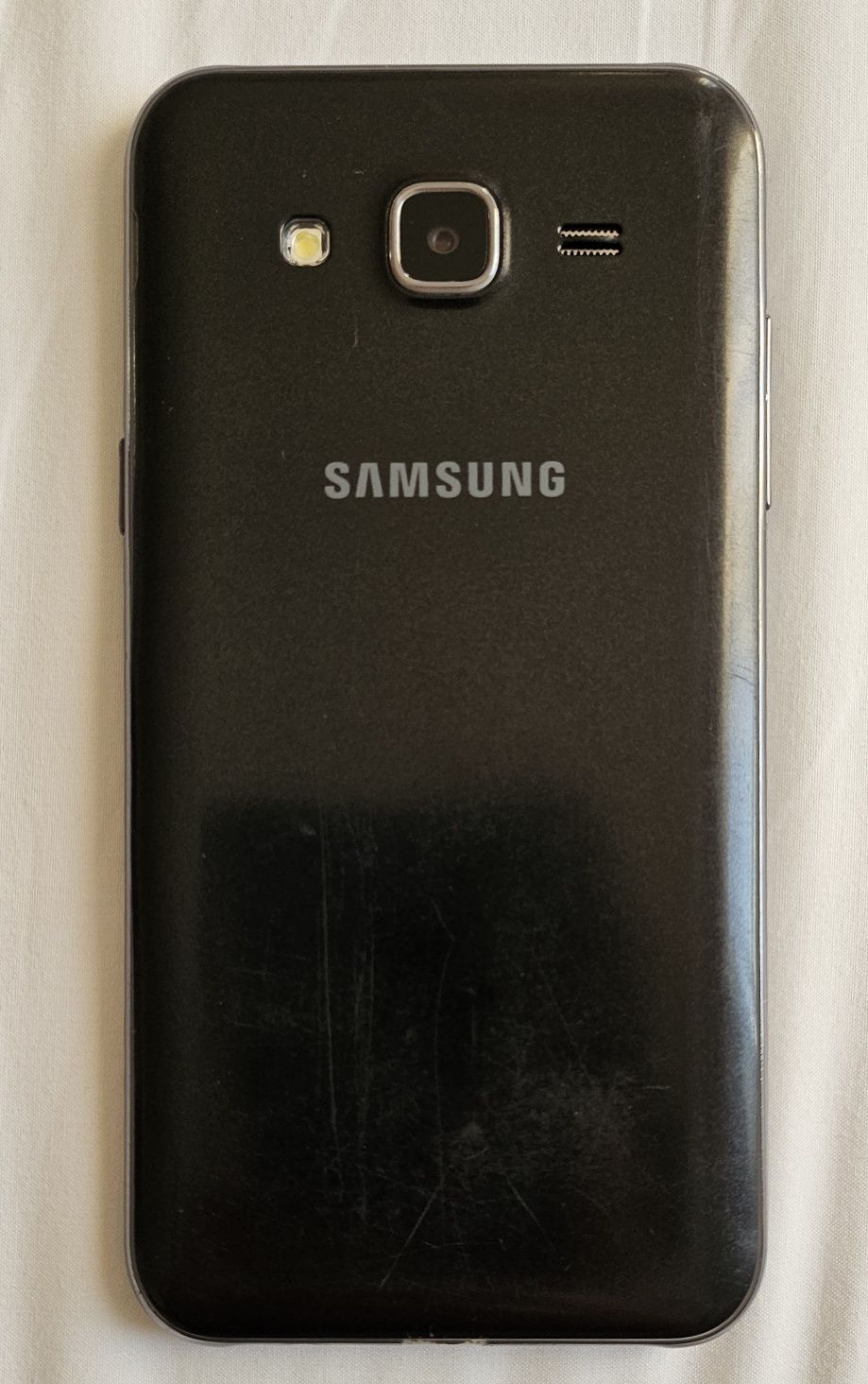 Telemóvel Samsung Galaxy J5