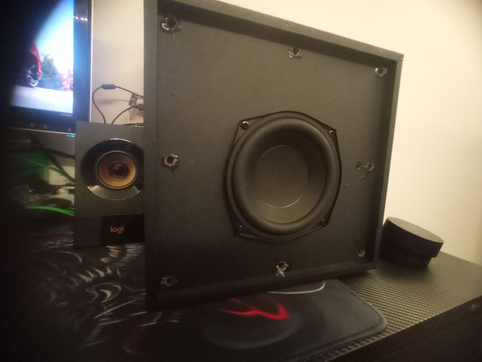 Głośniki i sabufet Logitech z533 120w