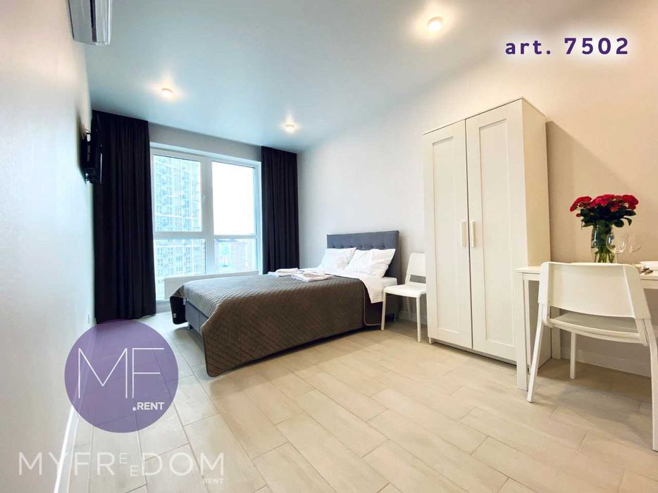 #7502 VIP видовые апартаменты Лебединый г. Харьковская, Позняки--555.biz.ua