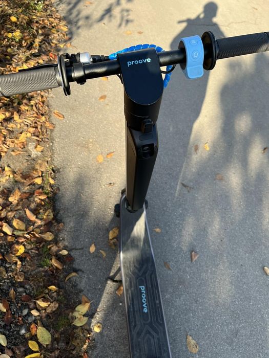 Електросамокат proove