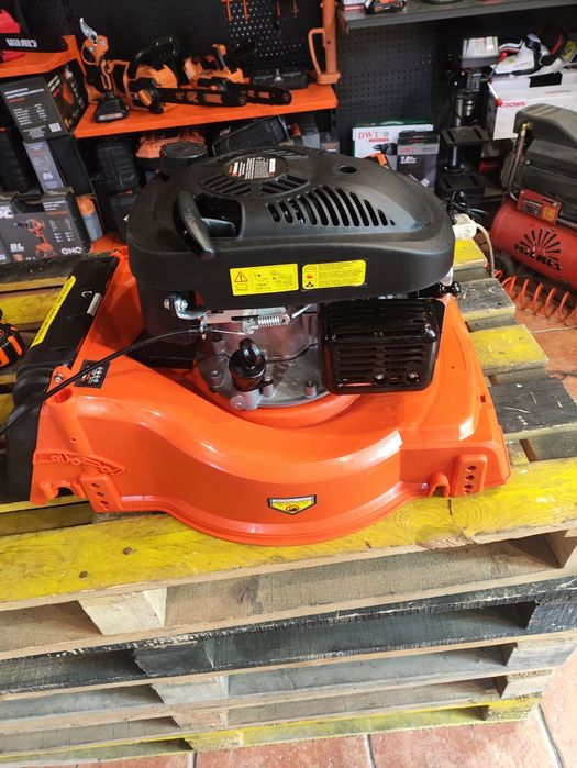 Газонокосилка бензиновая Tekhmann TLM-4179/41см/Днепр/3.2/Витрина