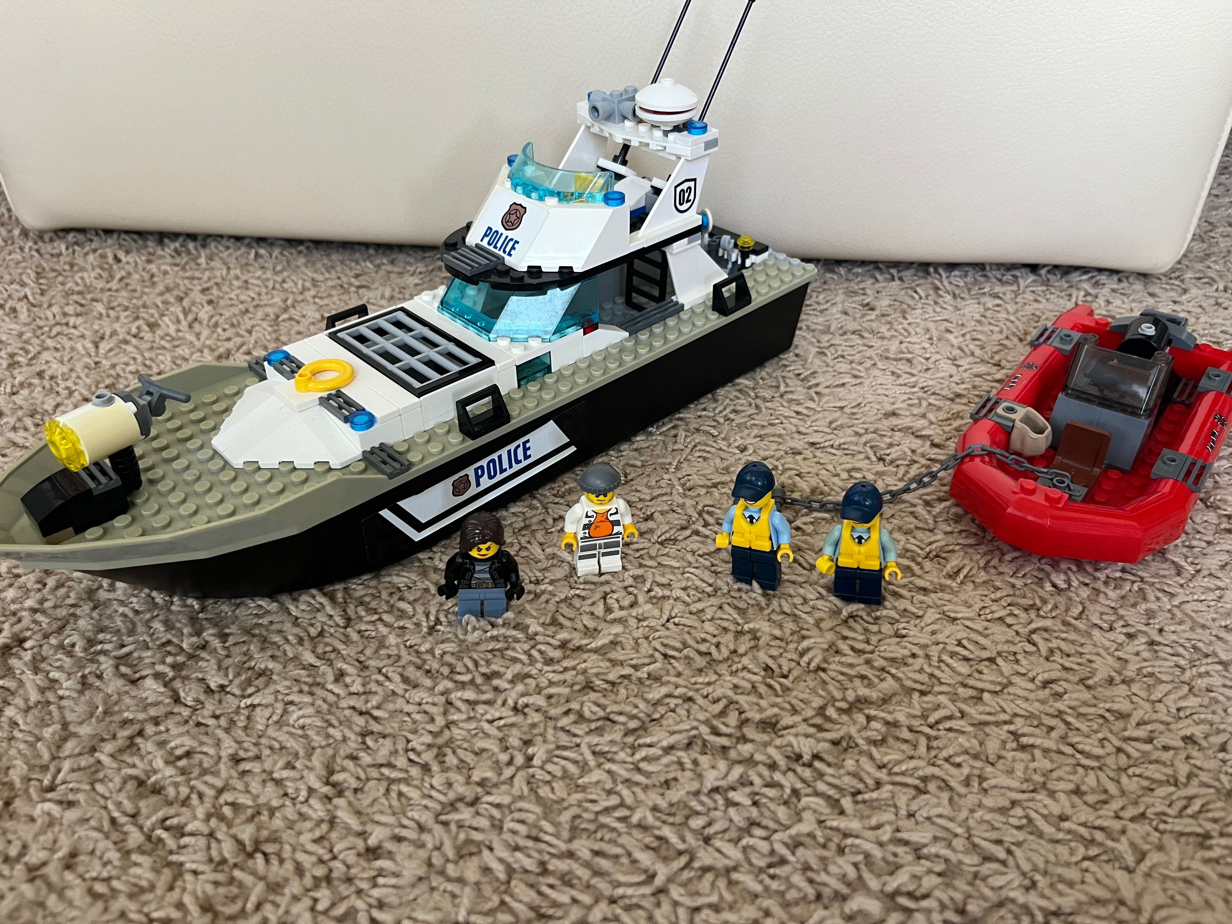 LEGO 60129 Łódź Patrolowa Policji Miejskiej, Kompletny w 100%