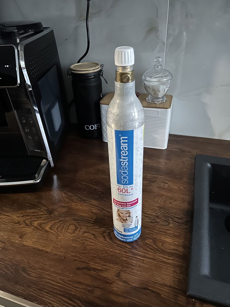 Sprzedam butle  z gwintem sodastream co2