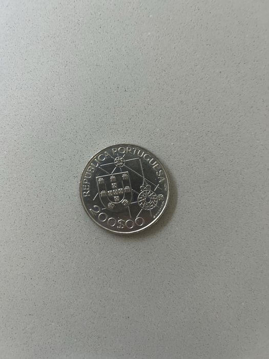 Moeda de 200 escudos