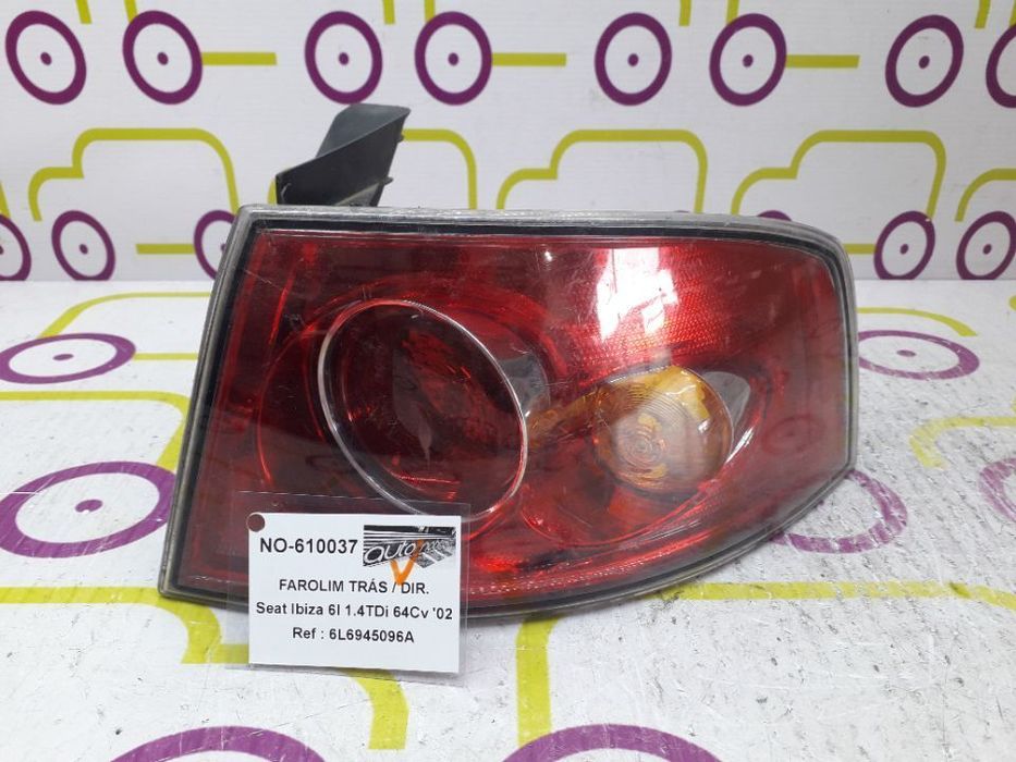 Farolim Direito Seat Ibiza 6L 1.4 TDi 64Cv de 2002 - Ref: 6L6945096A - NO610037