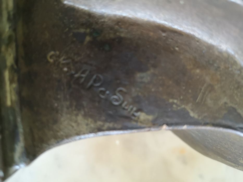 Busto em bronze Lenine assinado