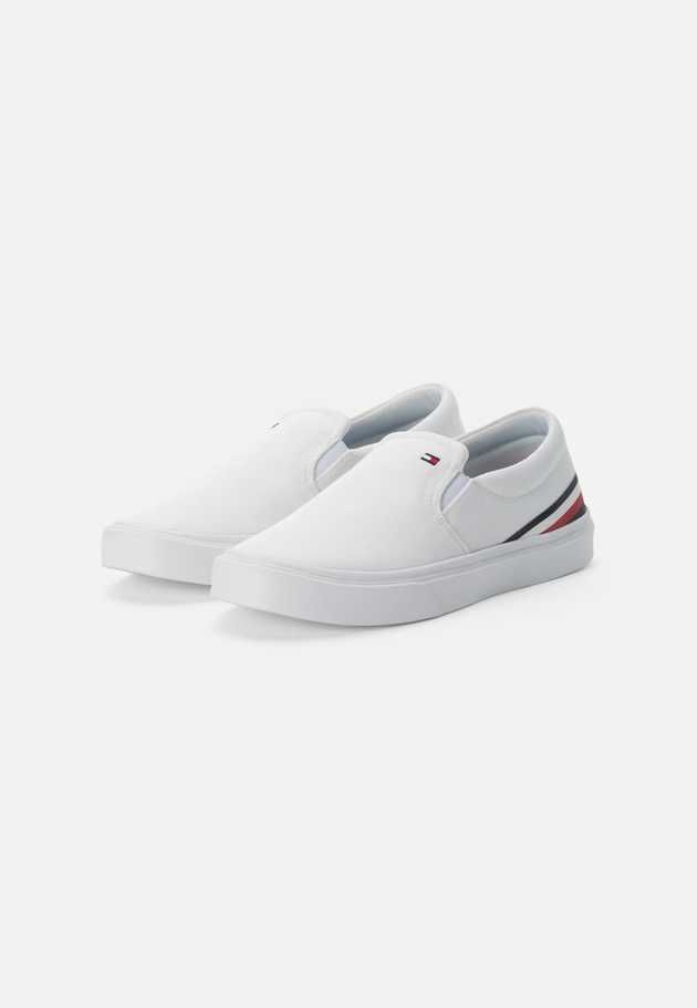 OKAZJA Tommy Hilfiger białe wsuwane buty trampki slip-on sklep 339zł