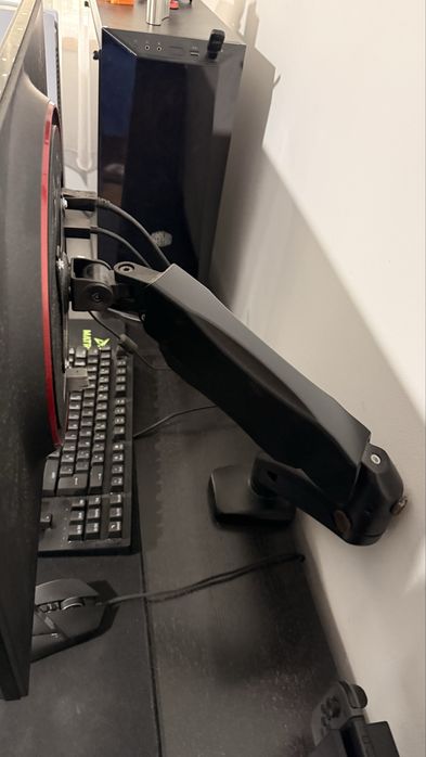 Monitor AOC 144hz com suporte