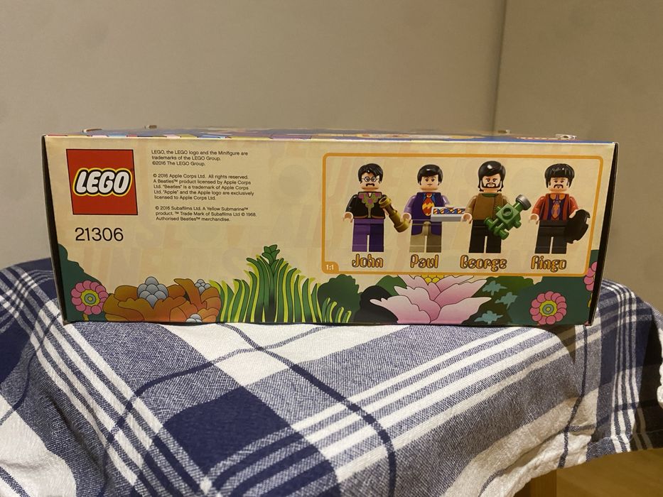 Lego 21306 - Yellow Submarine - Beatles