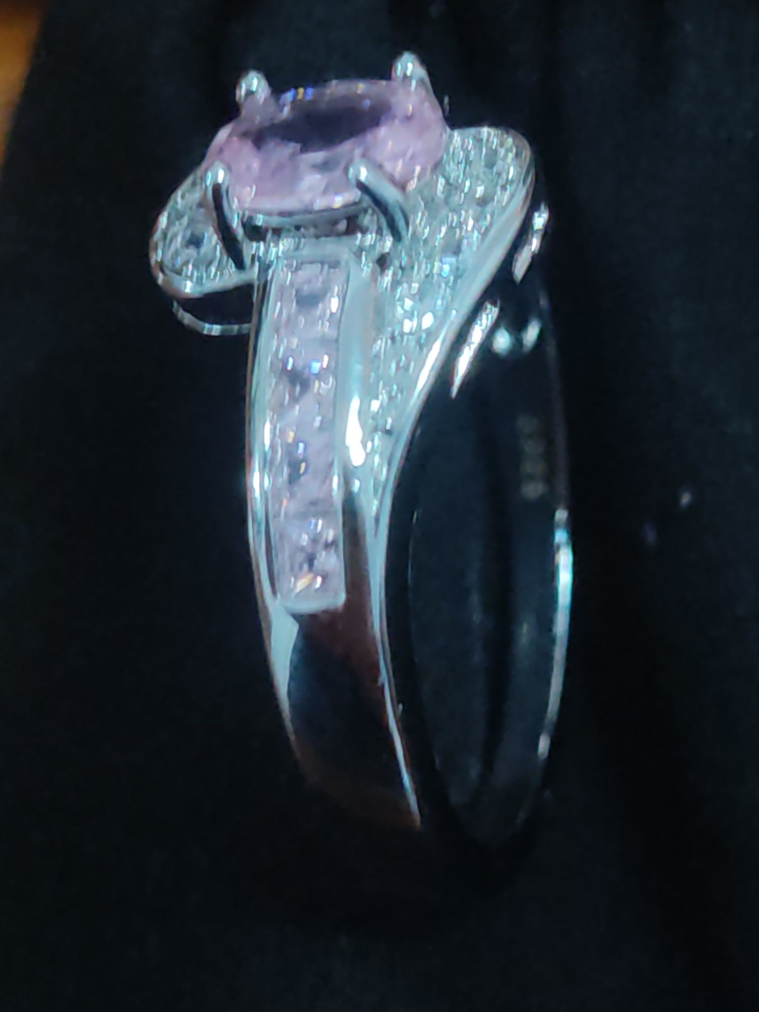 Anel de Prata com Zircônia Cúbica Rosa