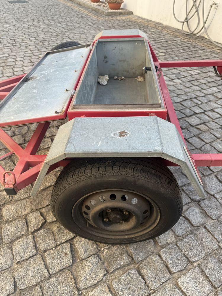 Atrelado para motas