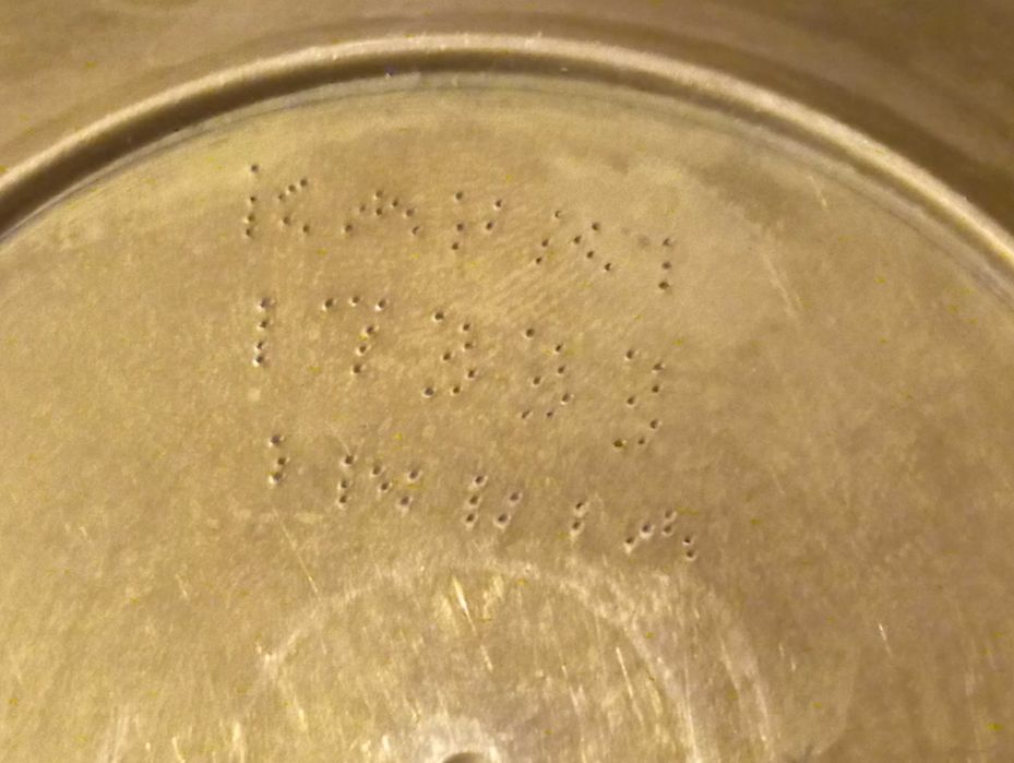 porządki domowe popielniczka