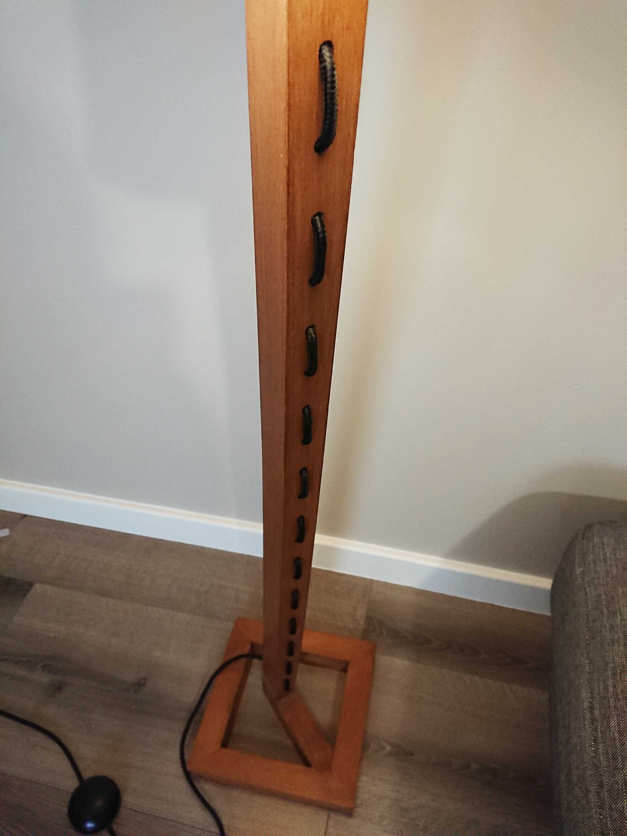 Designerska minimalistyczna drewniana lampa podłogowa - wysokość 124cm