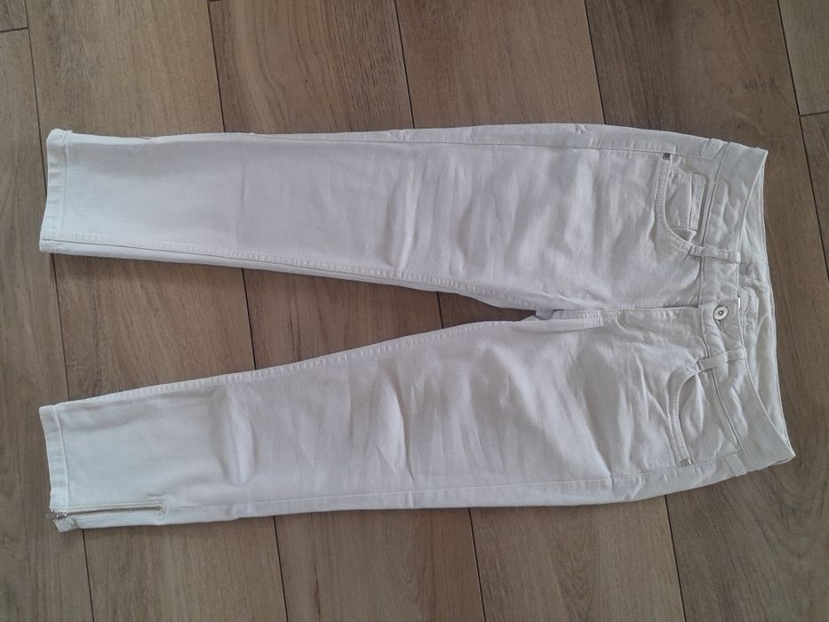 Spodnie jeansowe damskie