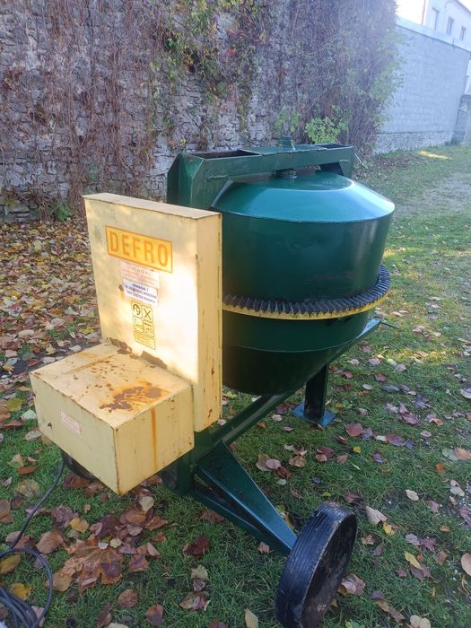 Betoniarka firmy defro