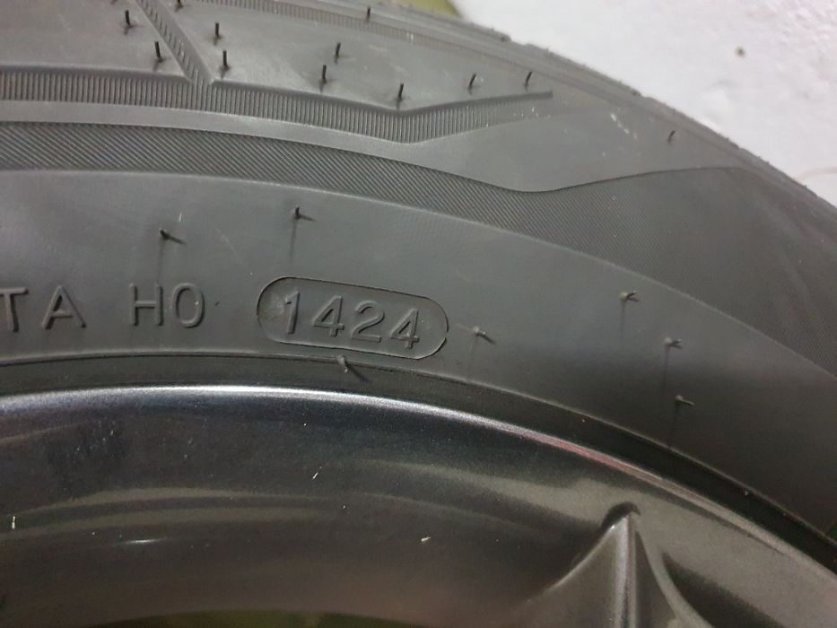 Koła alusy vwt6 205/65R16c opony nowe letnie i zimowe