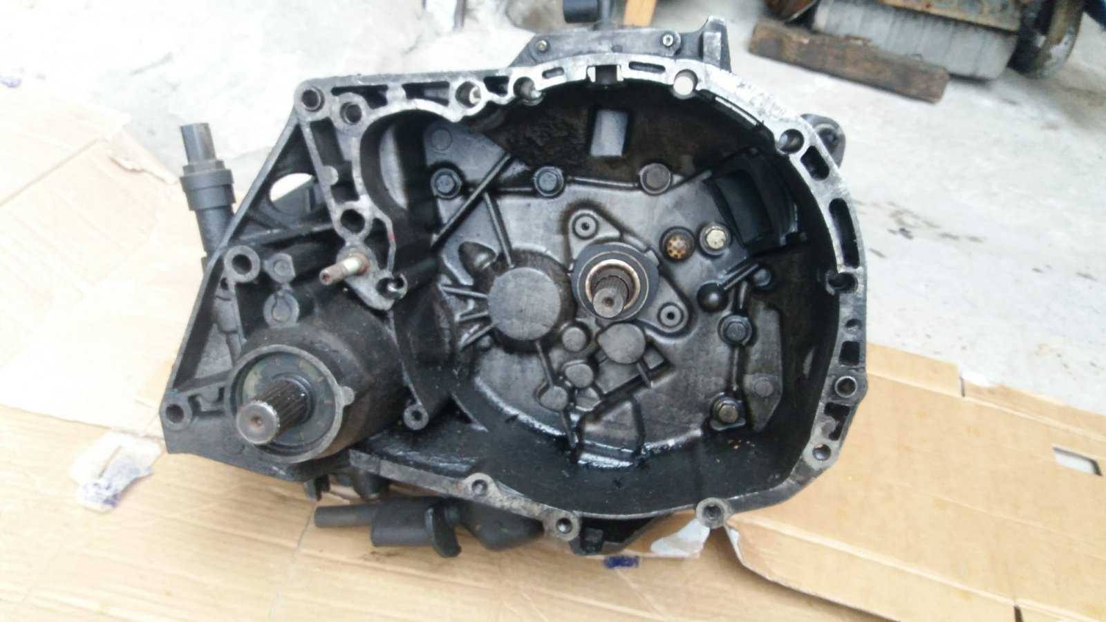 Коробка КПП Kangoo 1.9 D Renault Megane 1.6 JB1198