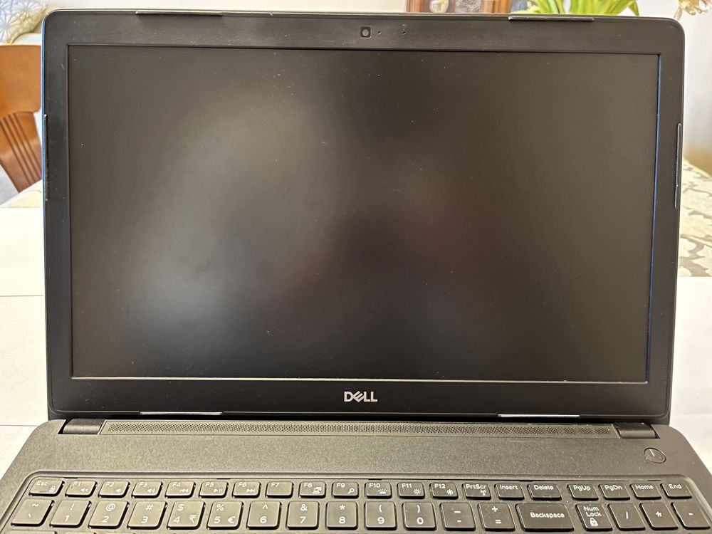 Laptop Dell Latitude 3580