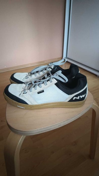 Buty rowerowe Northwave Tribe, 45