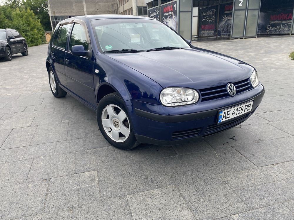 Продам гольф 4 1.4 бенз 2001 рік